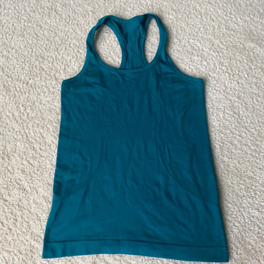 Green lululemon fast and free tank